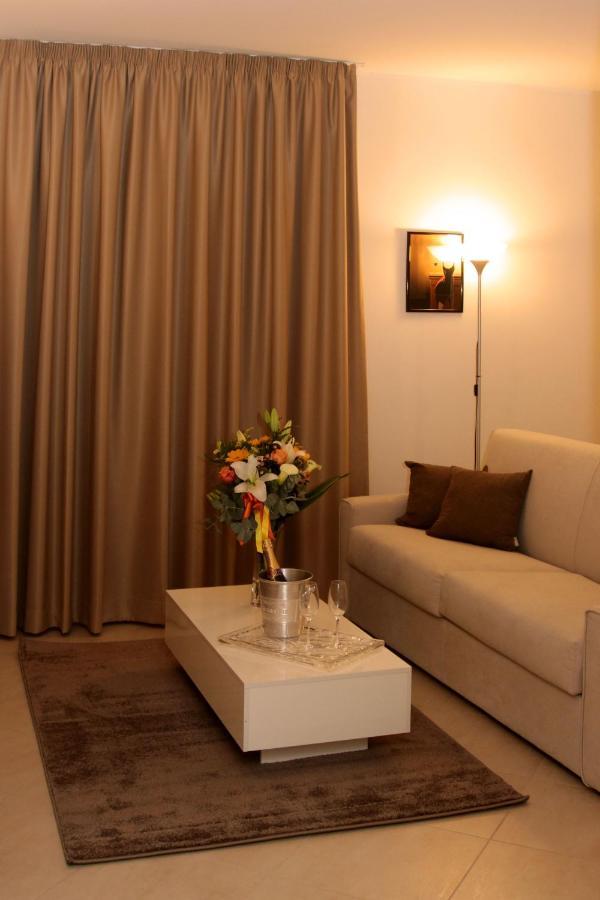 Dimoraviapiadue Apartment Savona Bagian luar foto