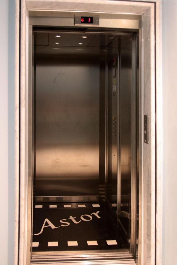 Dimoraviapiadue Apartment Savona Bagian luar foto