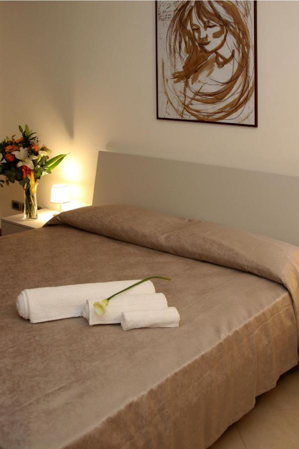 Dimoraviapiadue Apartment Savona Bagian luar foto
