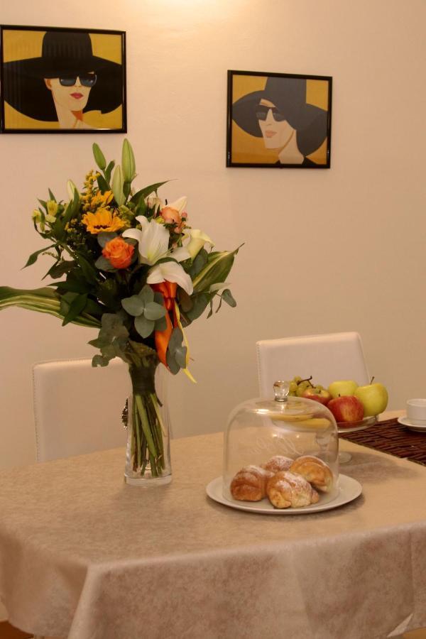 Dimoraviapiadue Apartment Savona Bagian luar foto